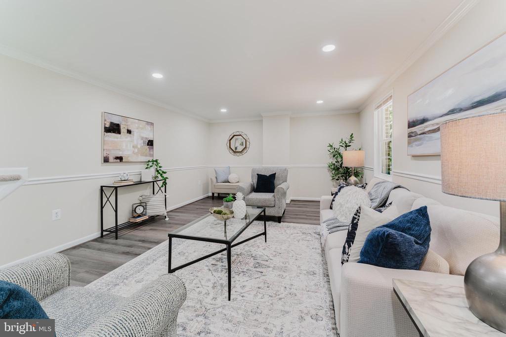 6010 HEATHWICK COURT