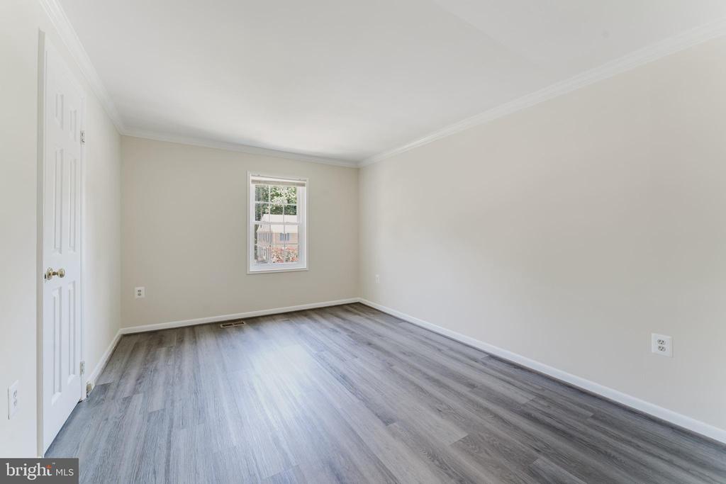 6010 HEATHWICK COURT