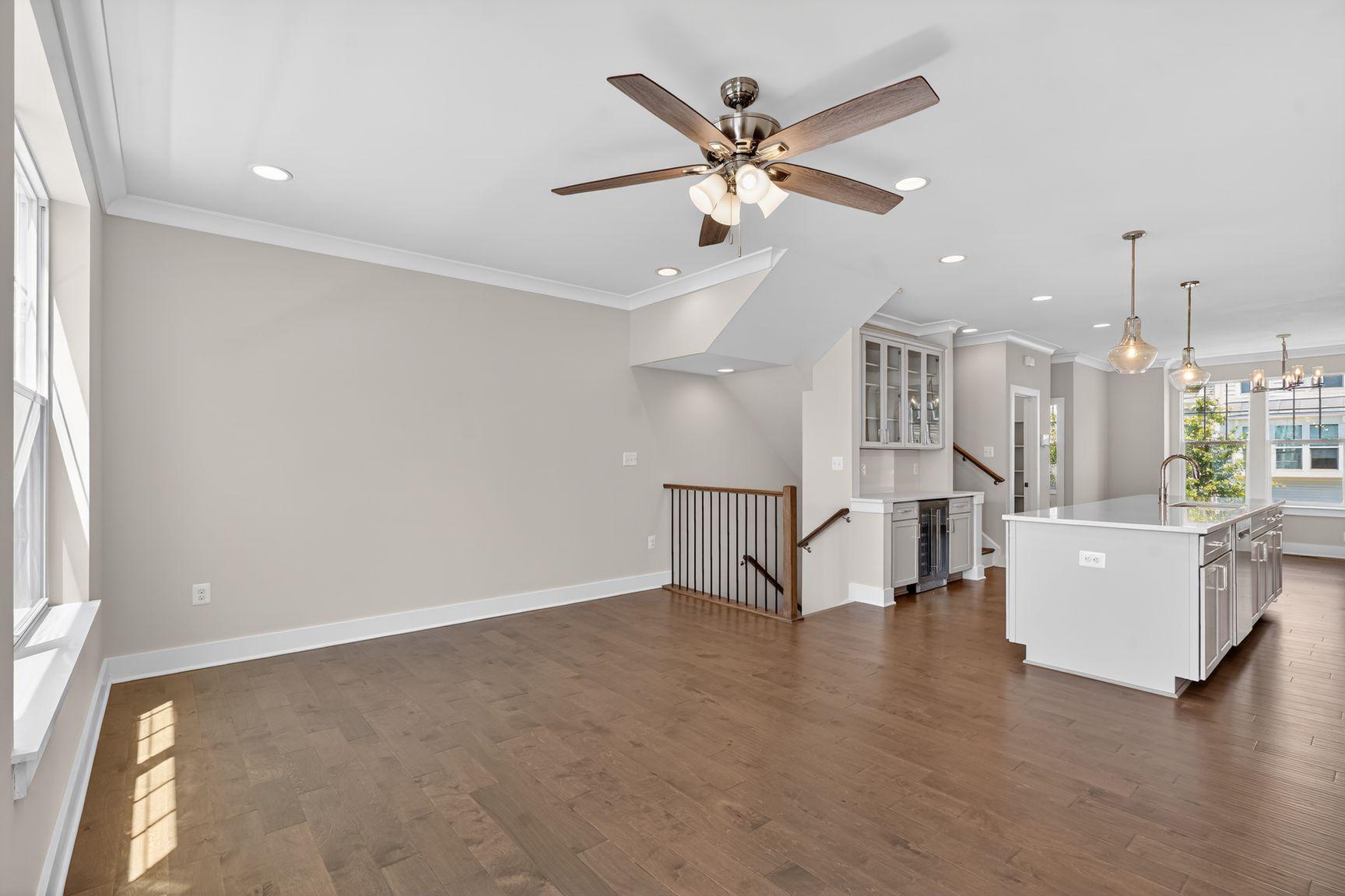 5128 RIDGEVIEW RETREAT