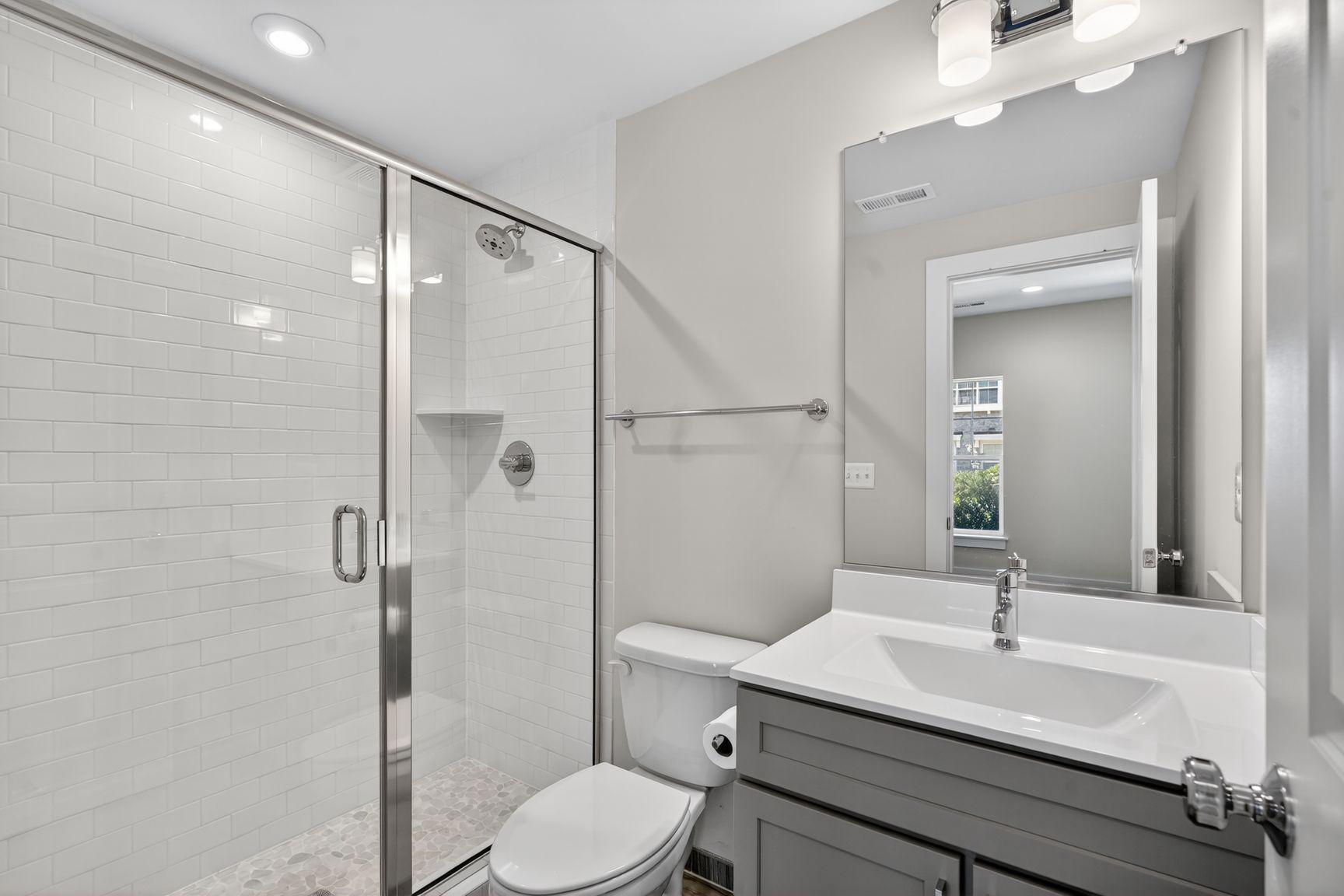 5128 RIDGEVIEW RETREAT