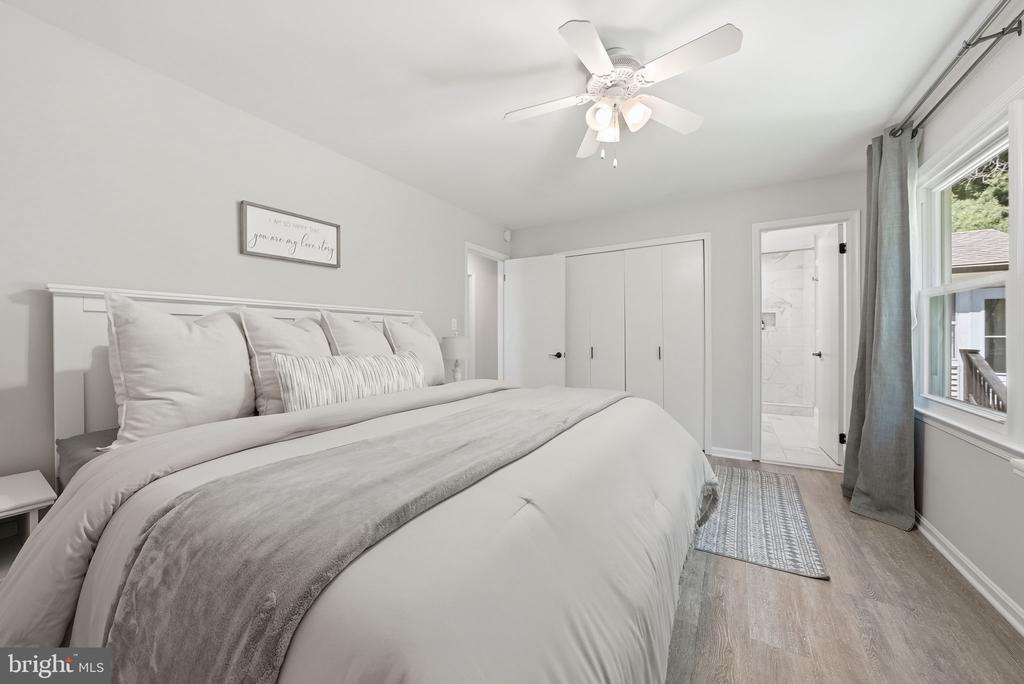 1811 CRANBERRY LANE
