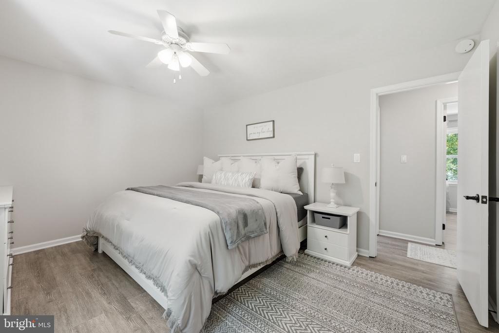 1811 CRANBERRY LANE