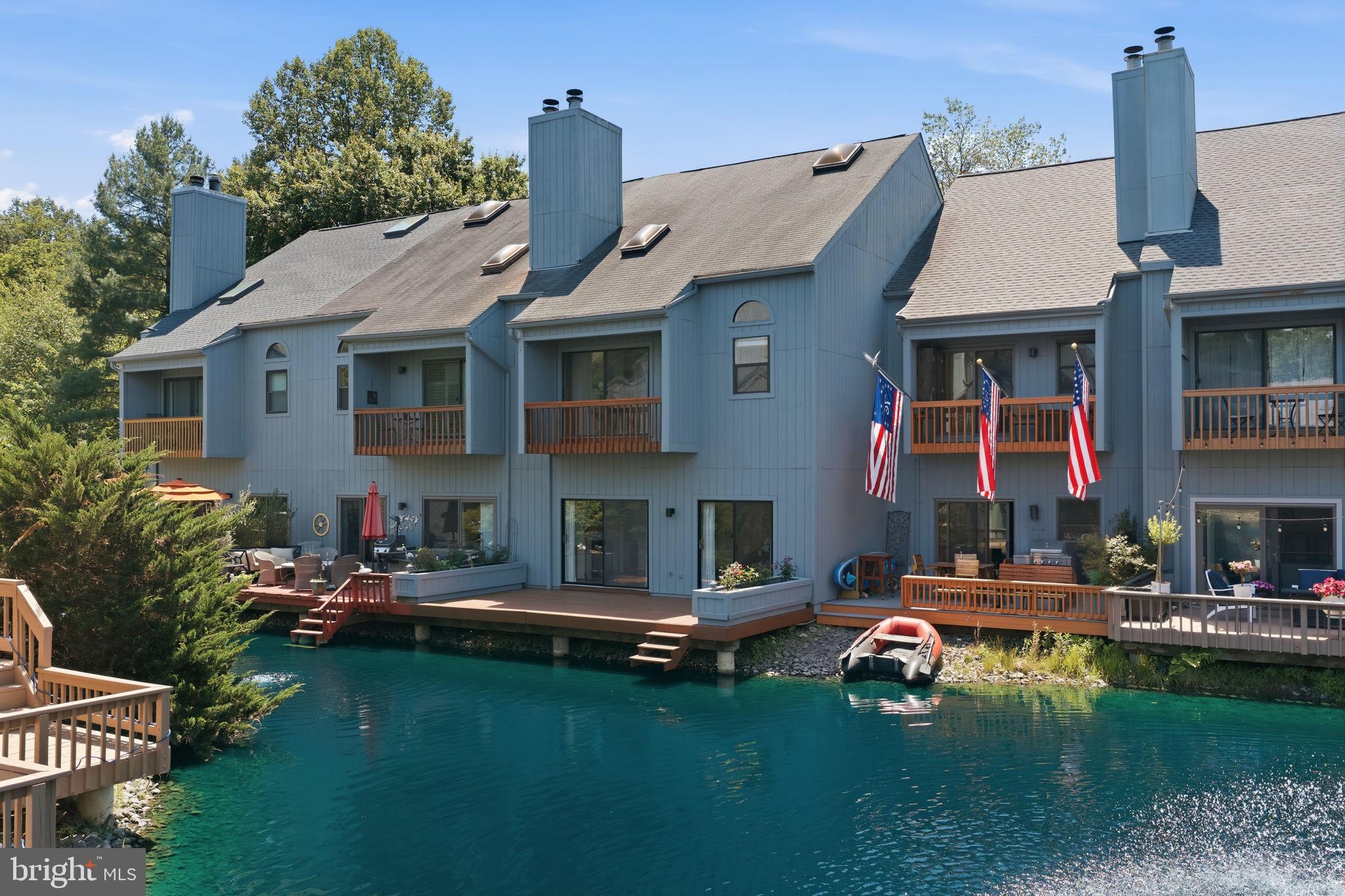 11124 GLADE DRIVE
