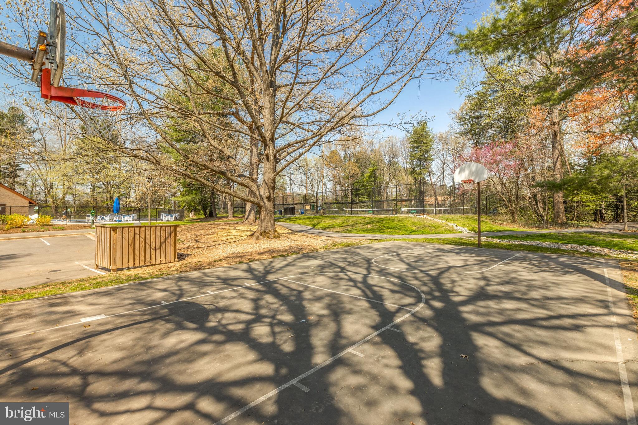 2030 GOLF COURSE DRIVE