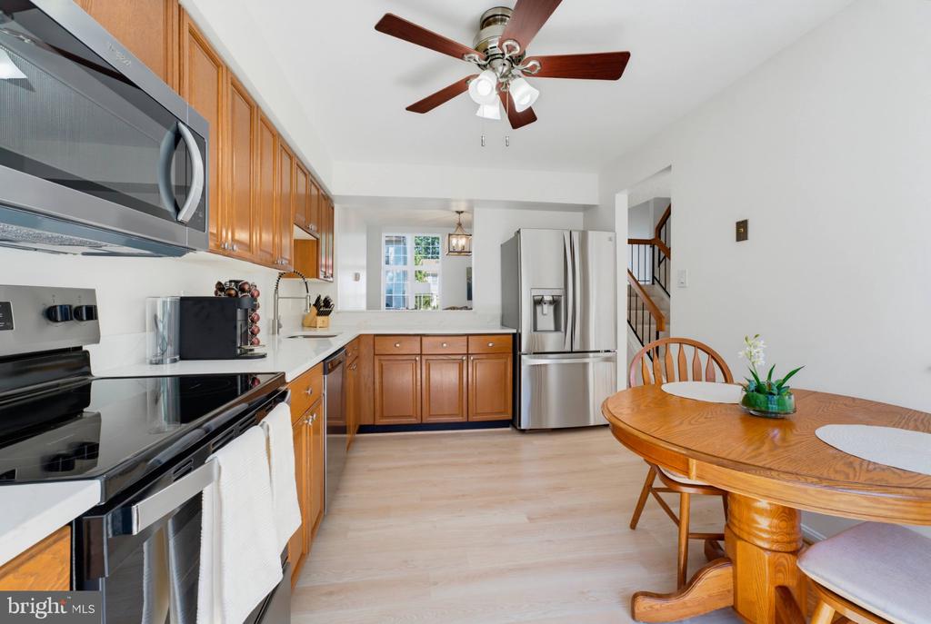 5849 WYE OAK COMMONS COURT
