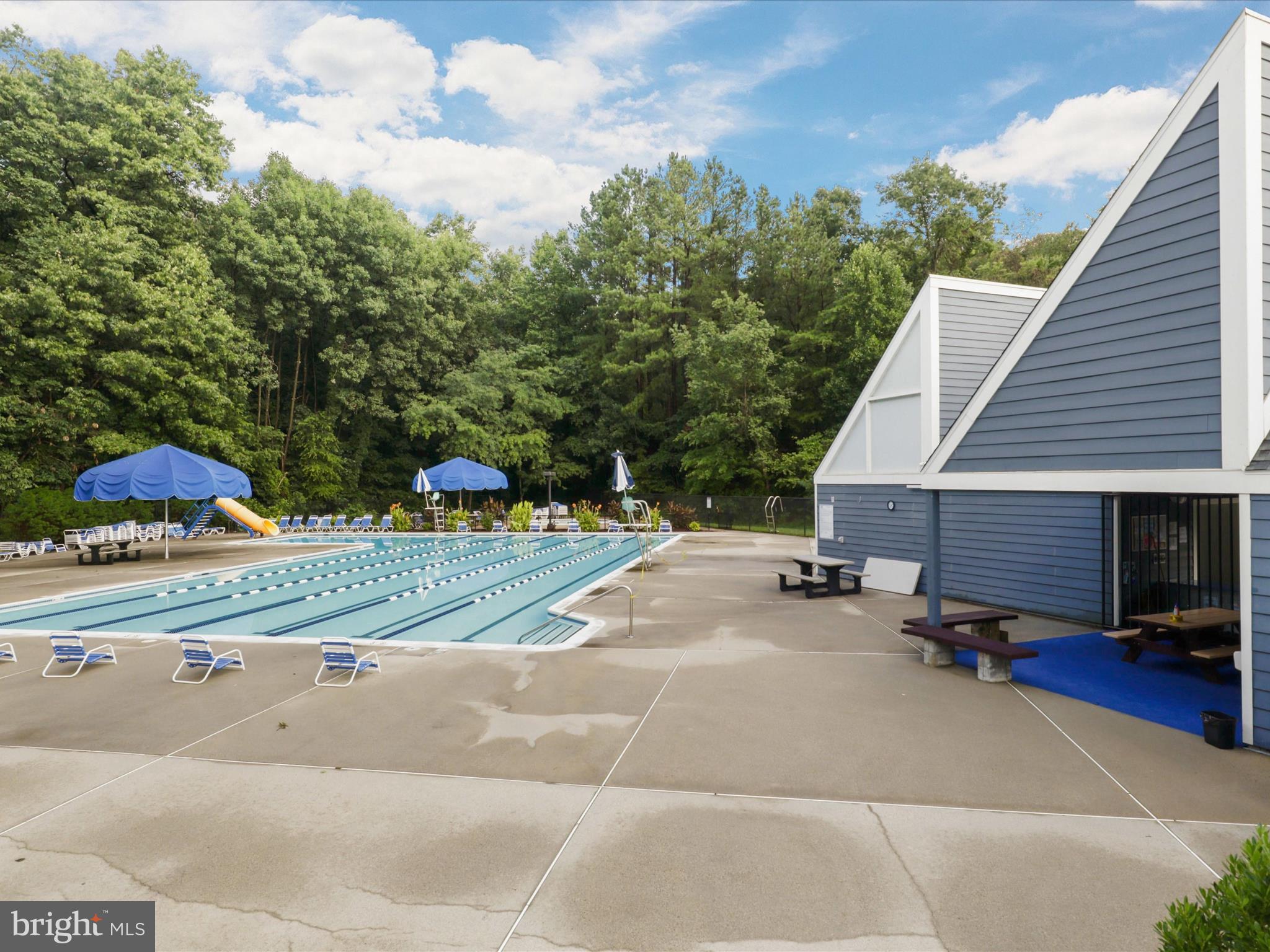 1911 VILLARIDGE DRIVE B 1911B