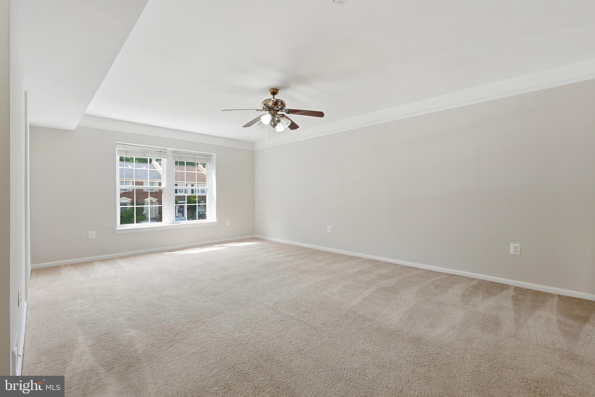 8031 SLEEPY VIEW LANE