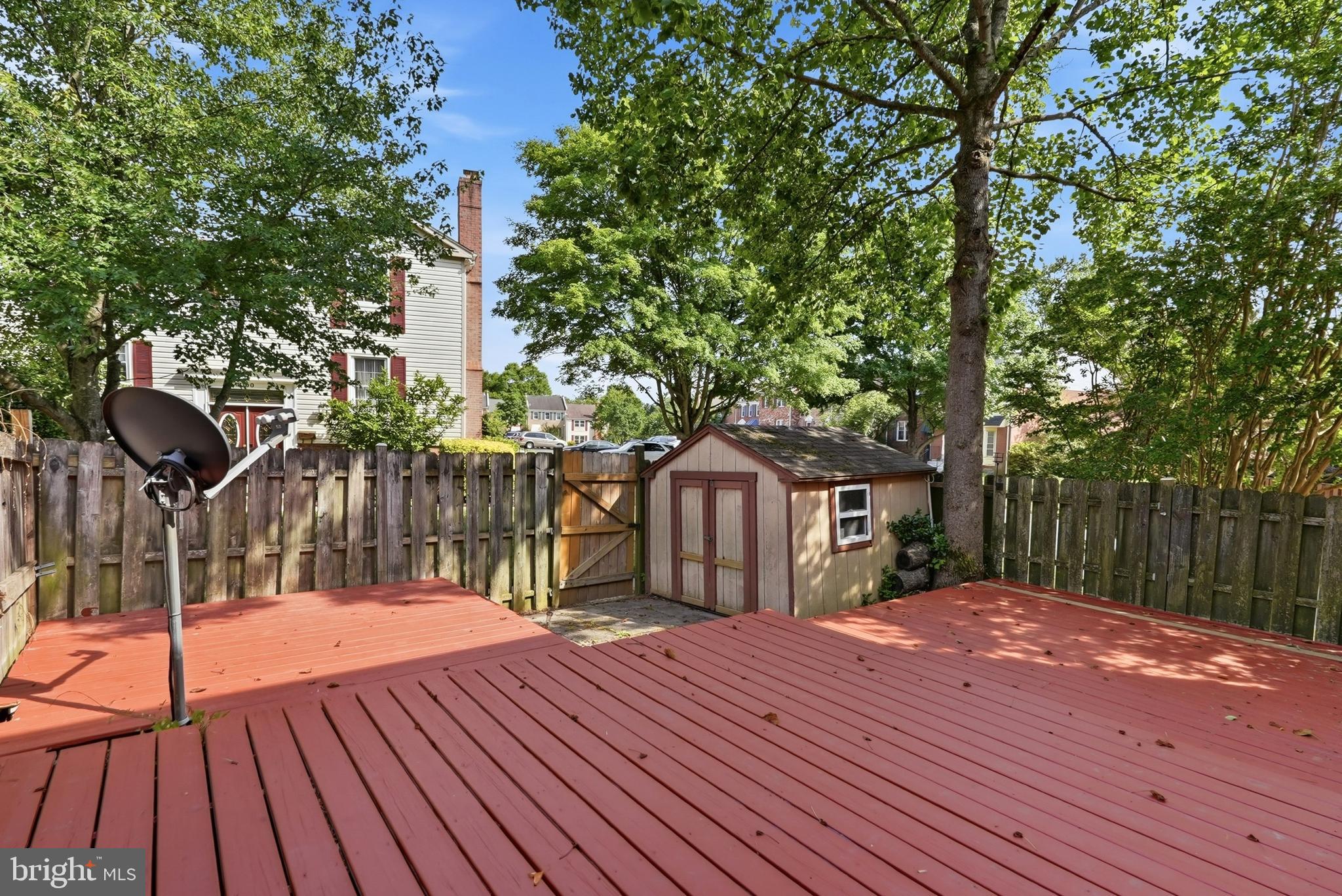 8031 SLEEPY VIEW LANE