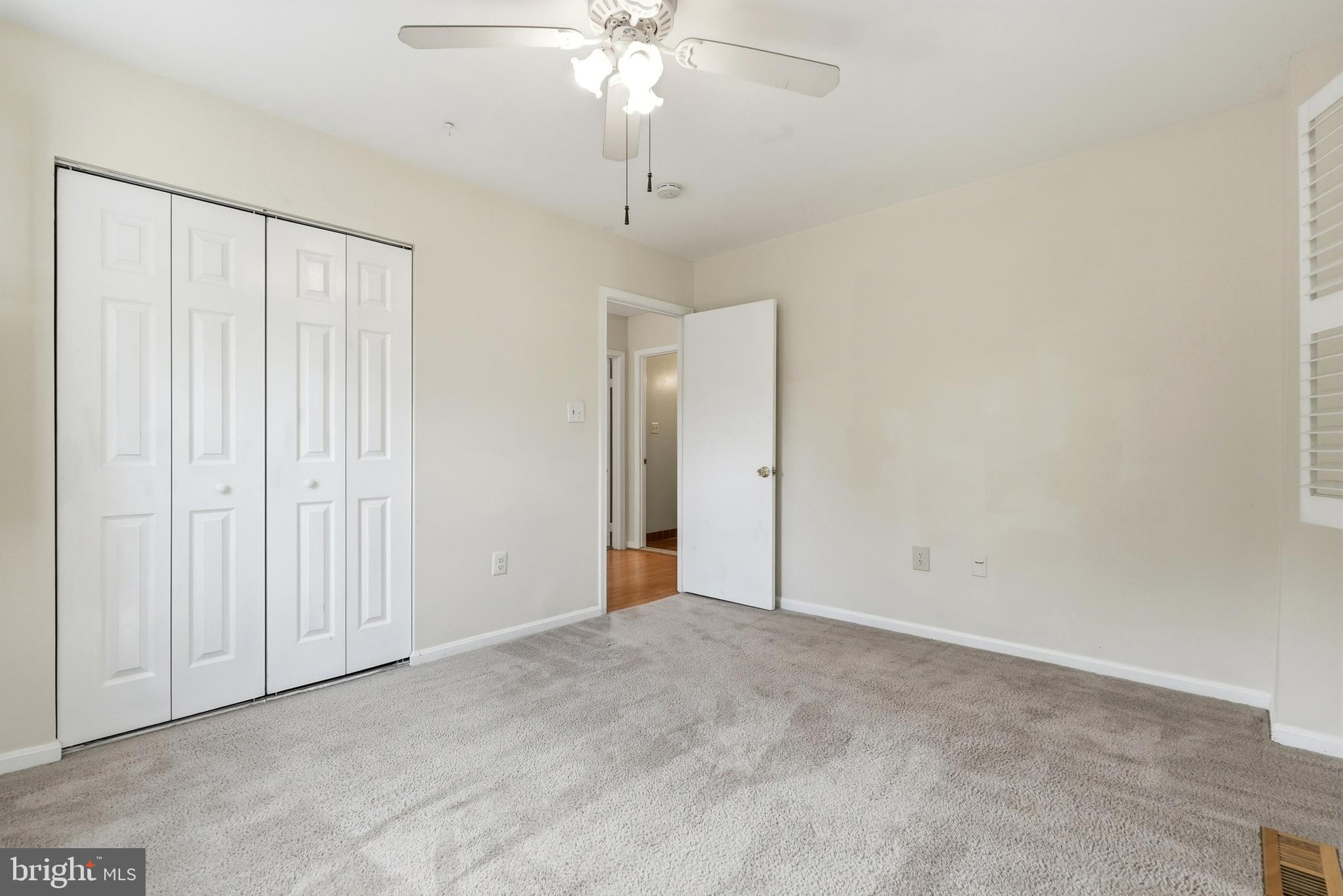 8031 SLEEPY VIEW LANE