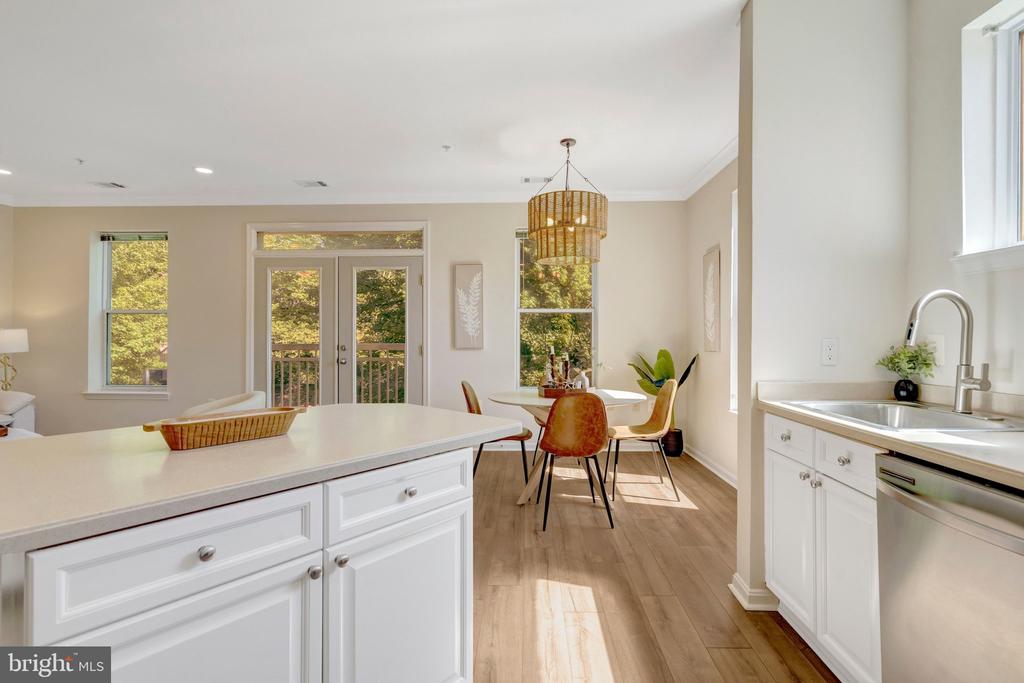 9480 VIRGINIA CENTER BOULEVARD 111