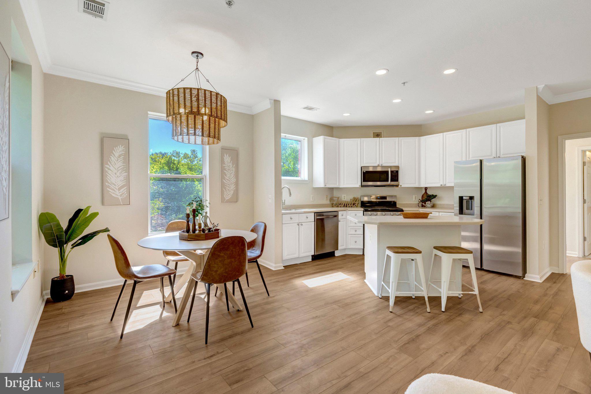 9480 VIRGINIA CENTER BOULEVARD 111