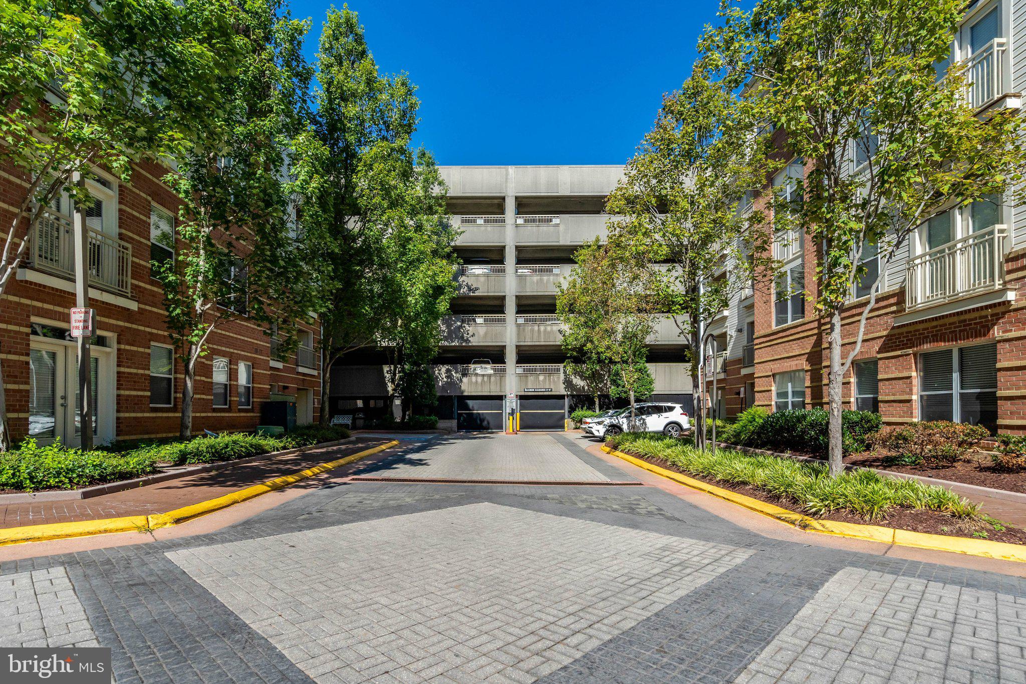 9480 VIRGINIA CENTER BOULEVARD 111
