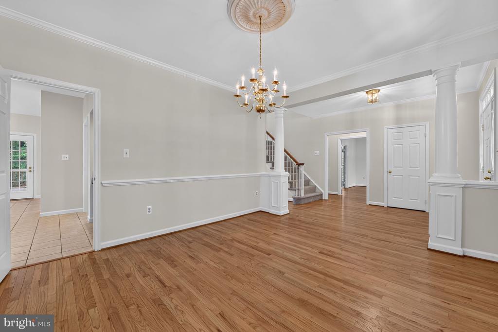 6511 ROCK CRYSTAL DRIVE