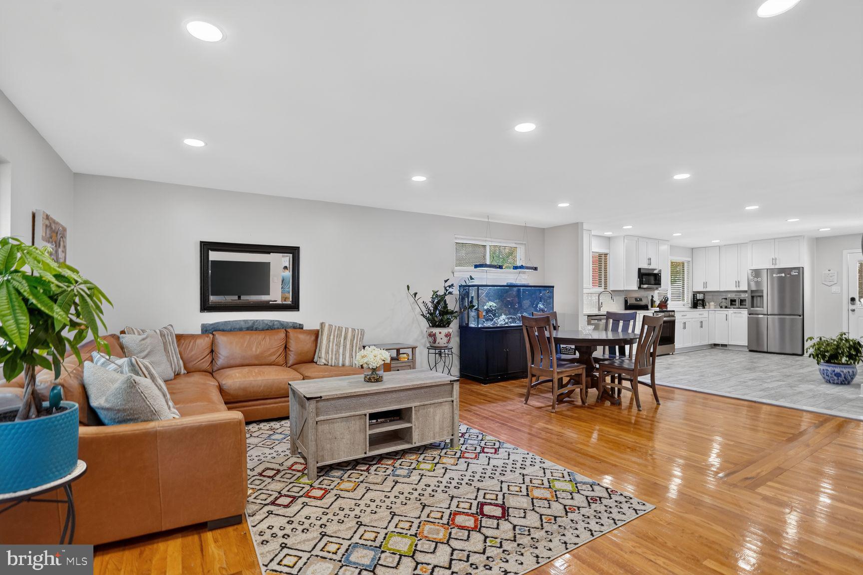 5010 GAINSBOROUGH DRIVE