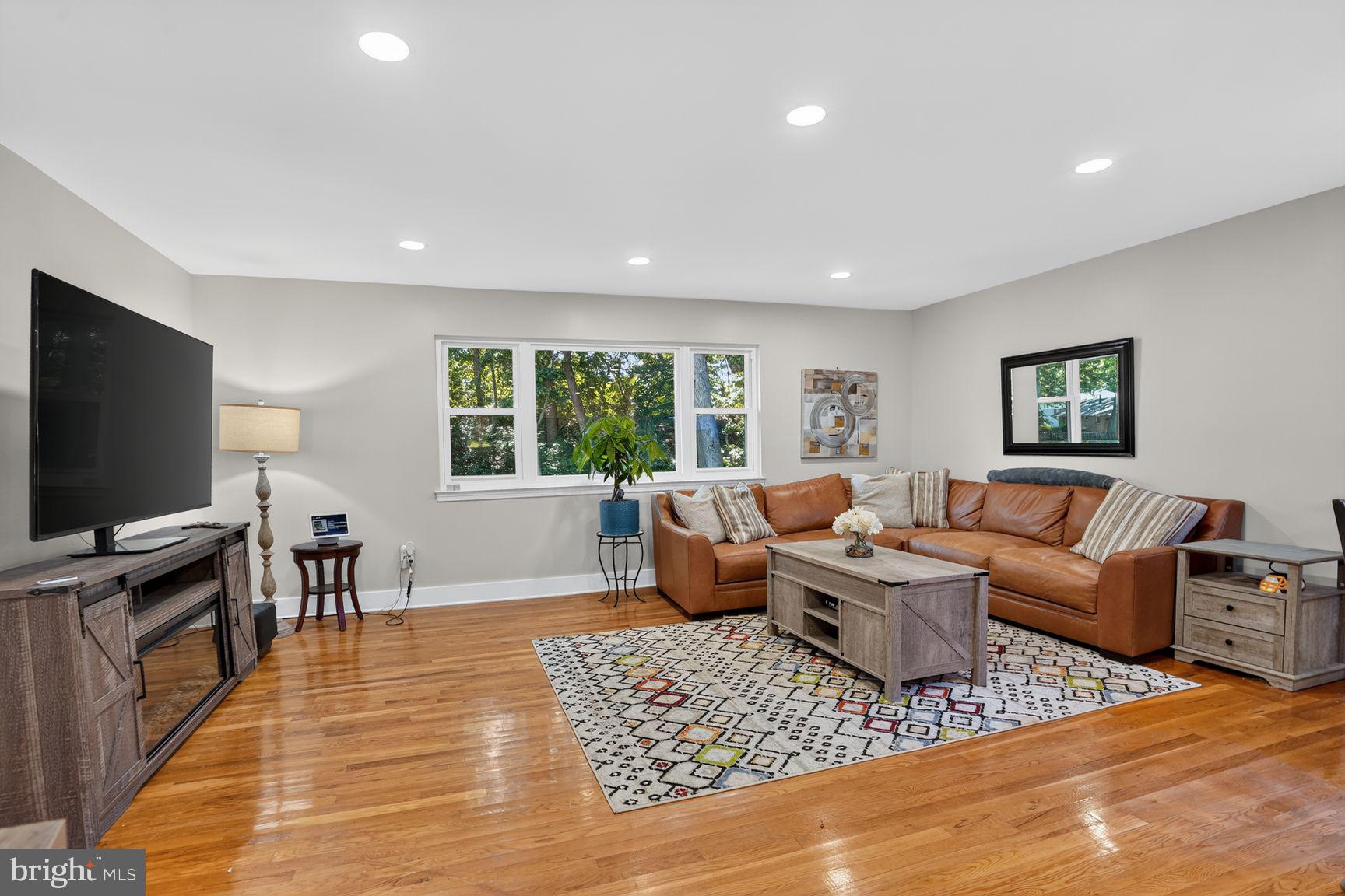 5010 GAINSBOROUGH DRIVE