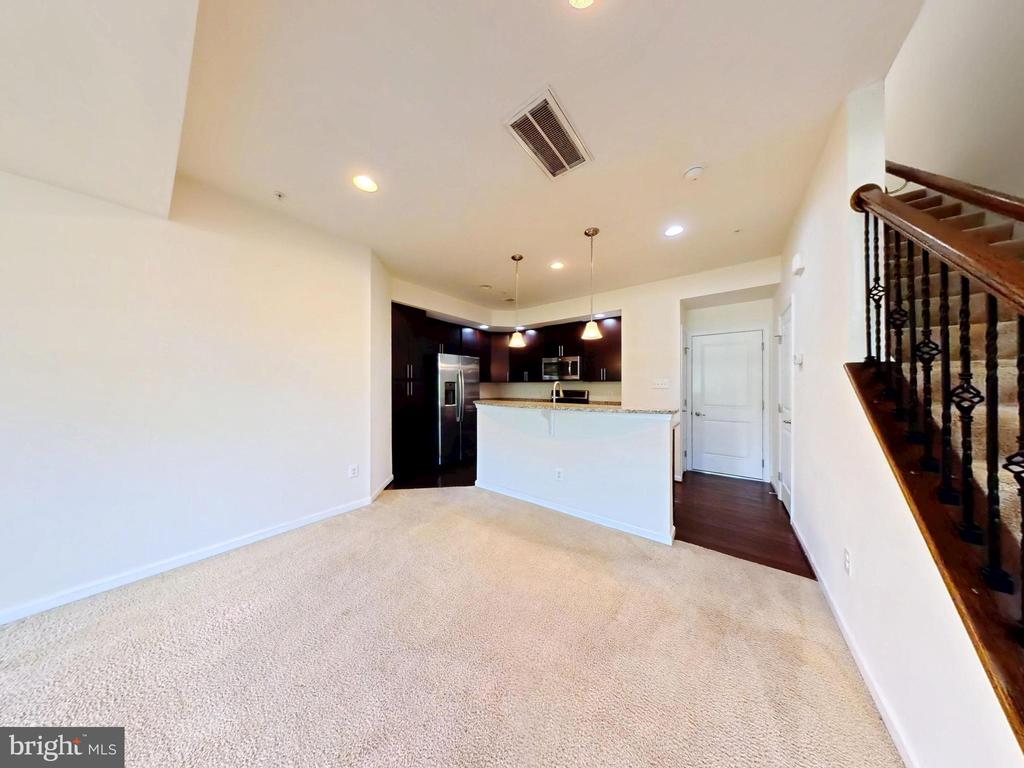 13756 EARHART CIRCLE 10N