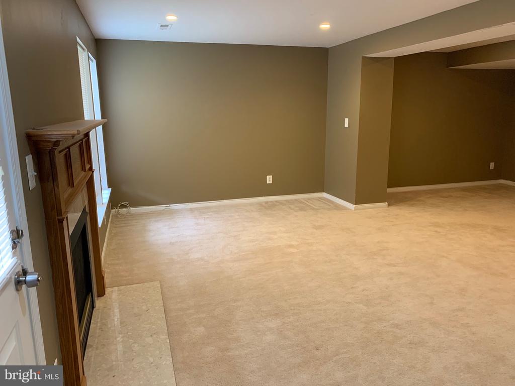 8108 HORSESHOE COTTAGE CIRCLE