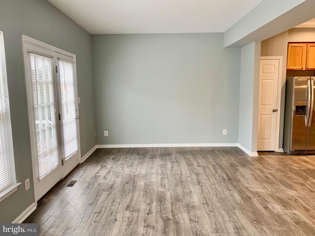 8108 HORSESHOE COTTAGE CIRCLE