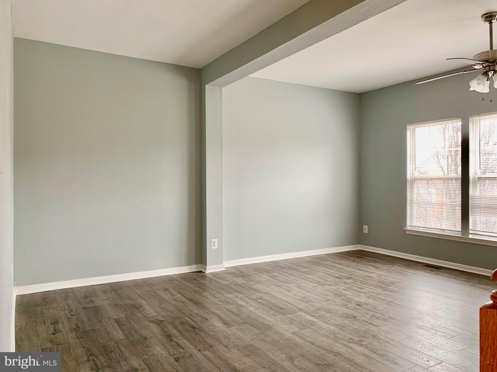 8108 HORSESHOE COTTAGE CIRCLE
