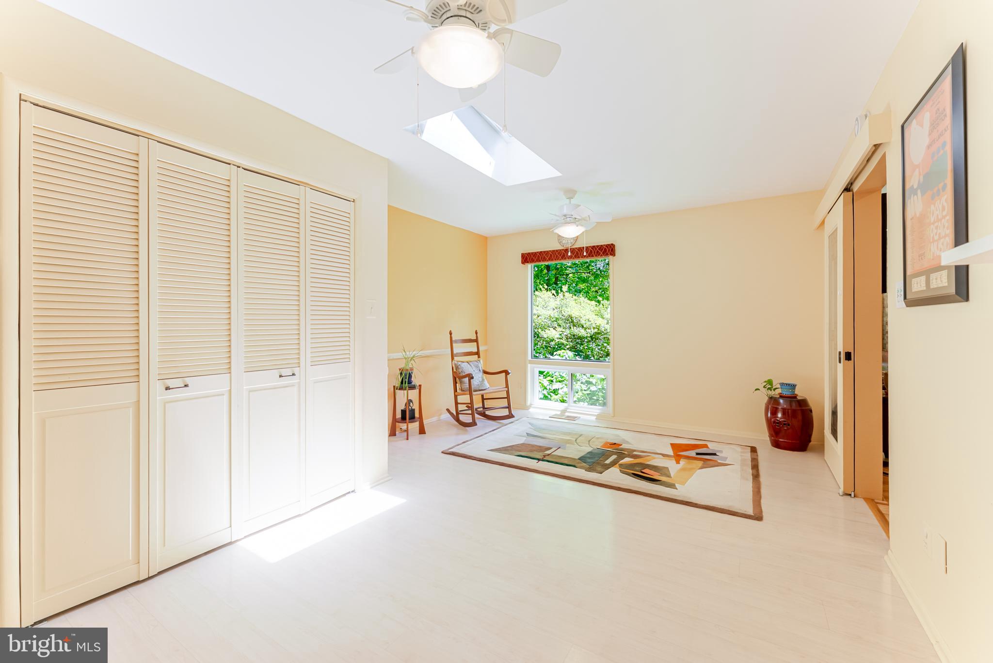 4221 ELIZABETH LANE