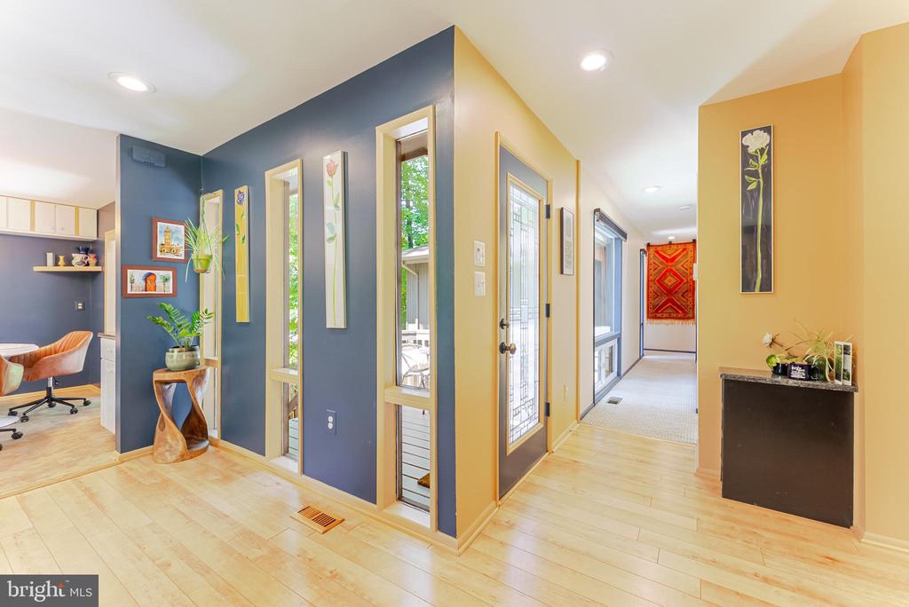 4221 ELIZABETH LANE