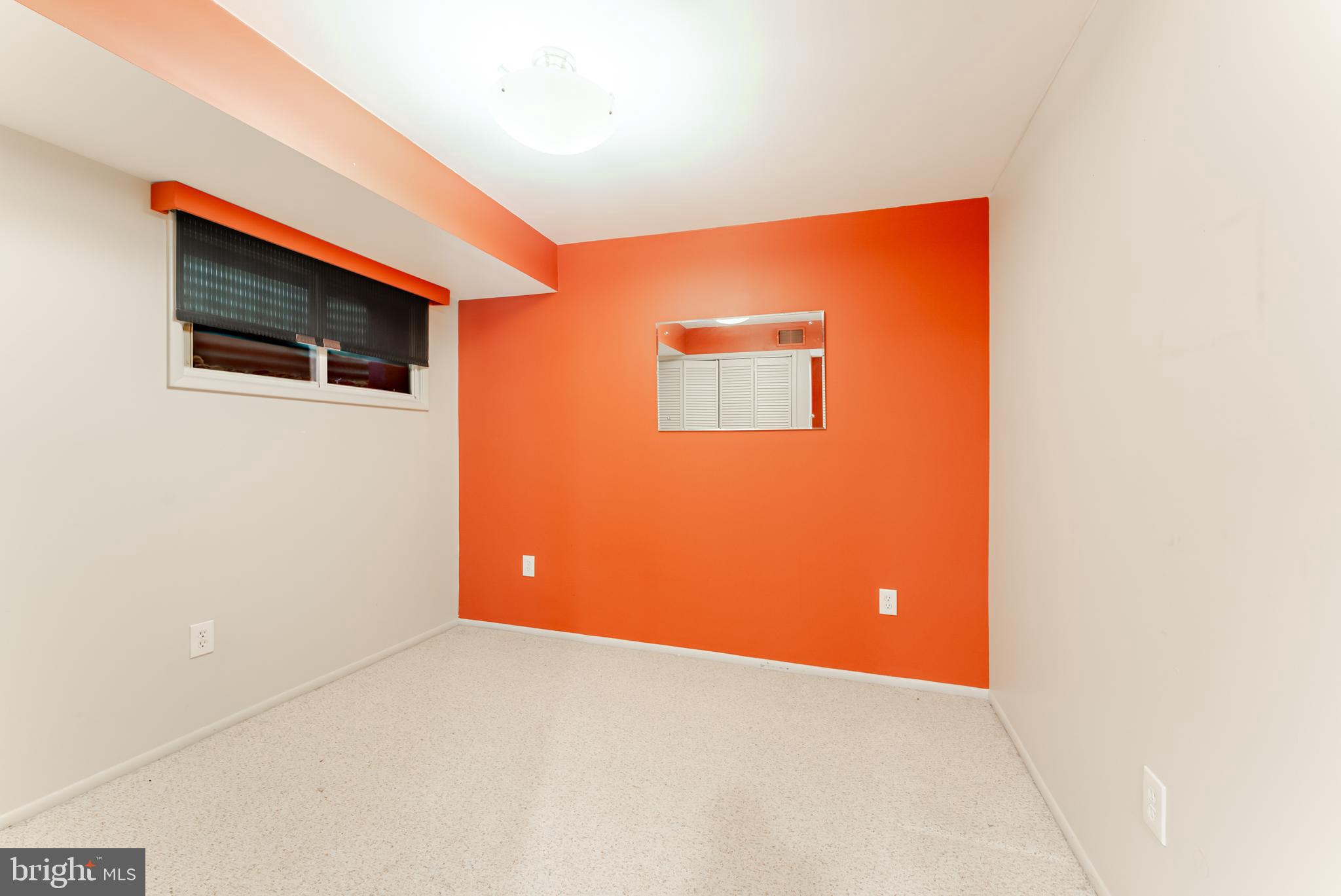 4221 ELIZABETH LANE