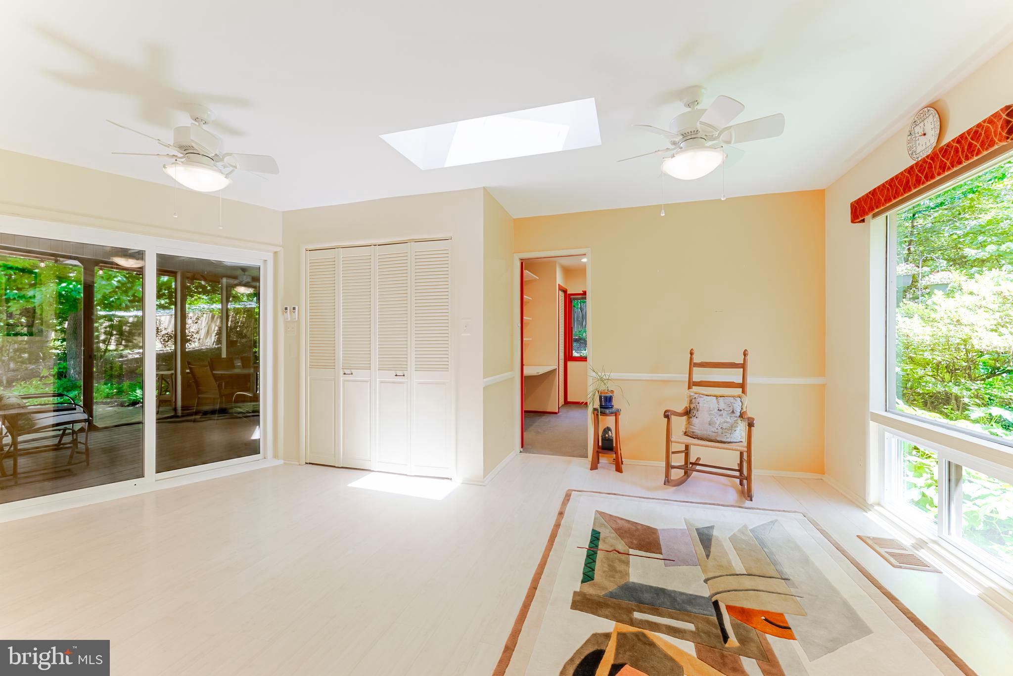 4221 ELIZABETH LANE