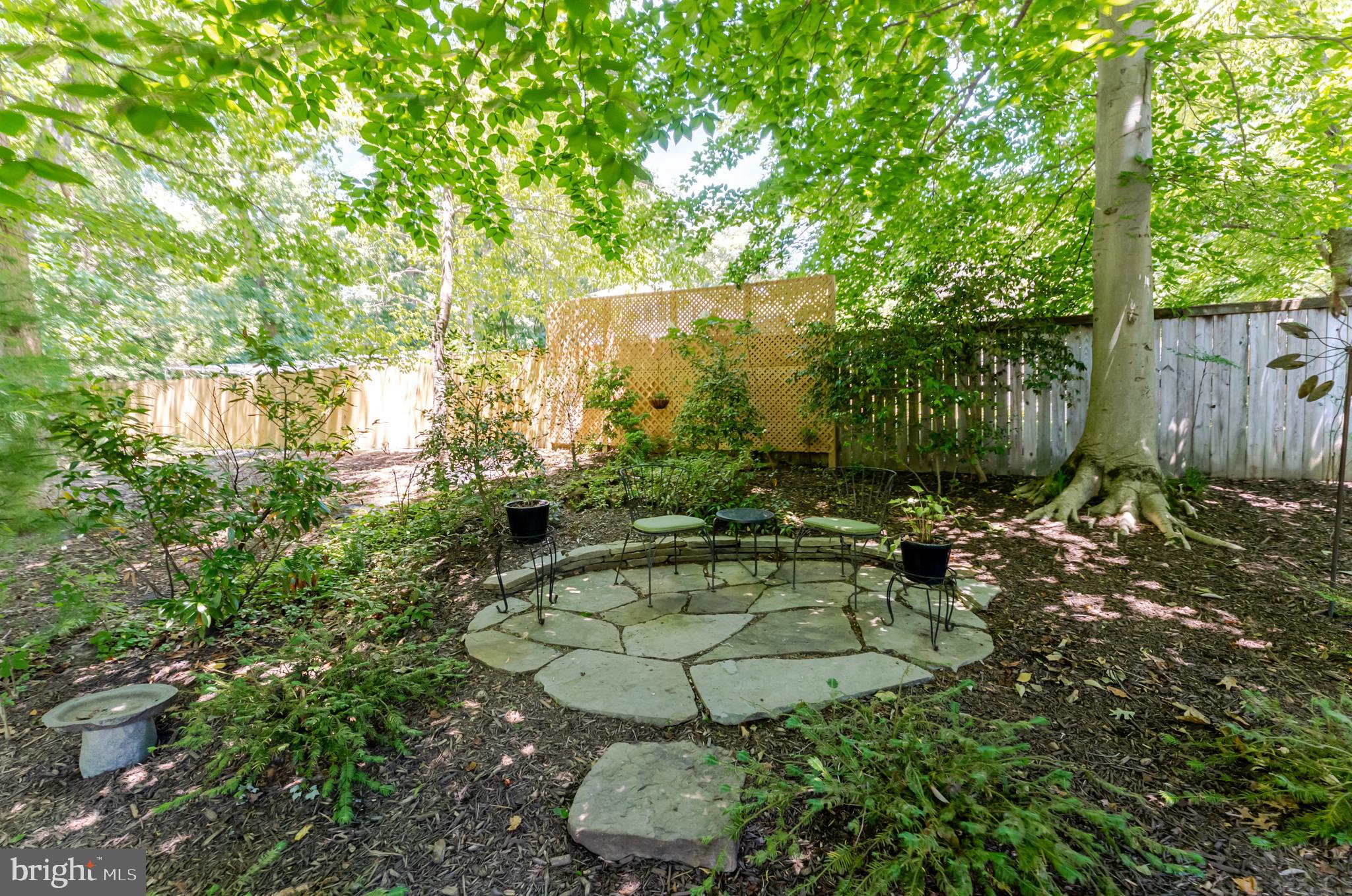 4221 ELIZABETH LANE
