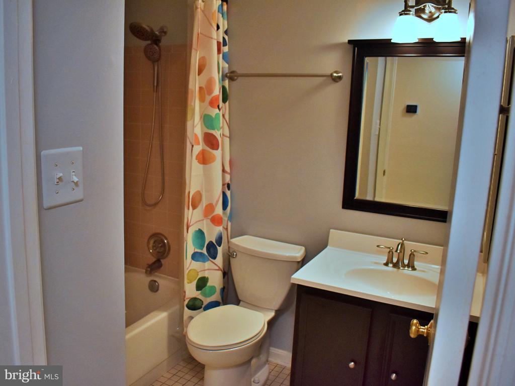8097 WINDING WAY COURT