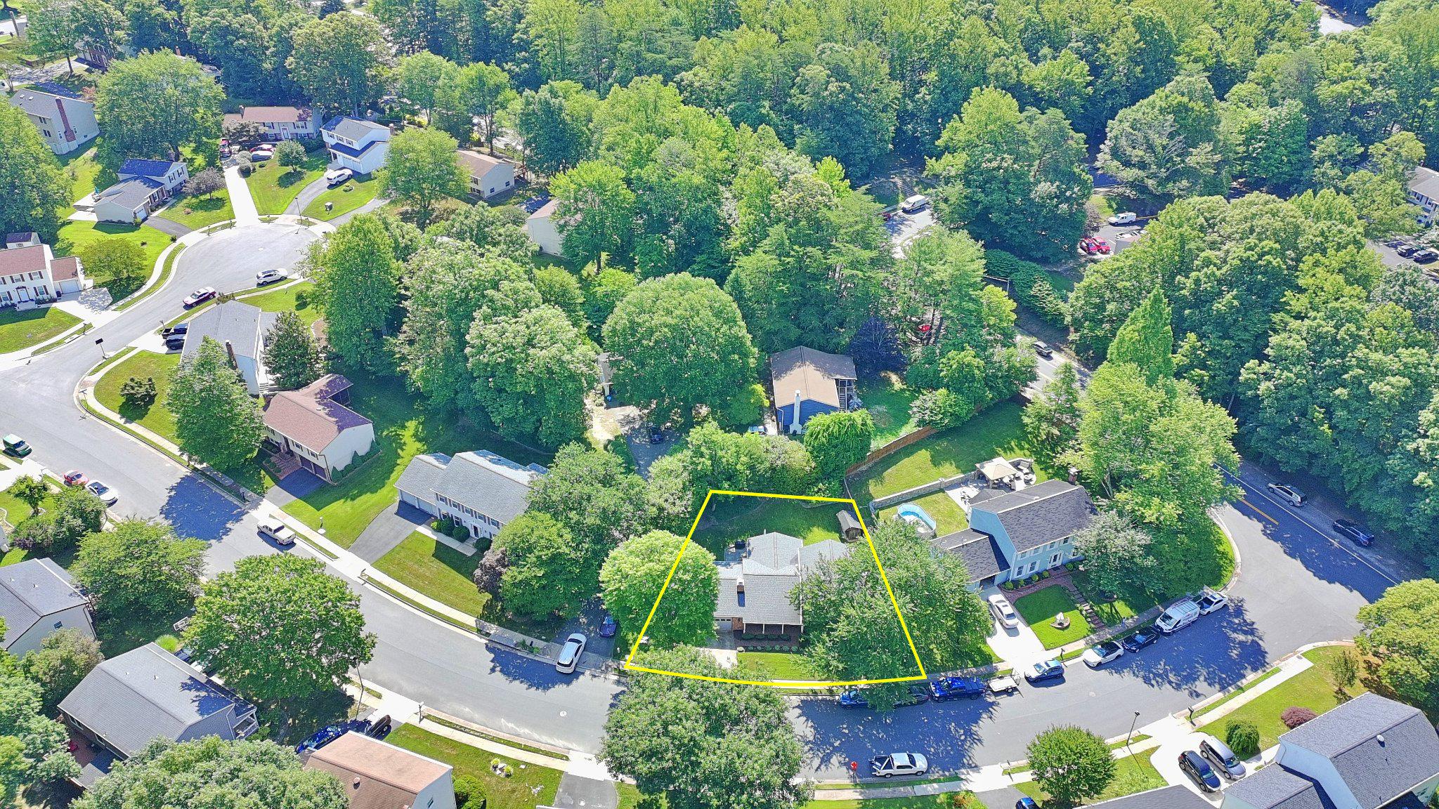 8097 WINDING WAY COURT