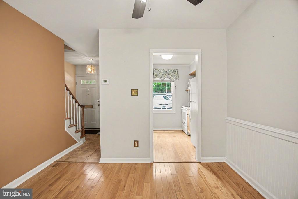 8418 PENSHURST DRIVE 592