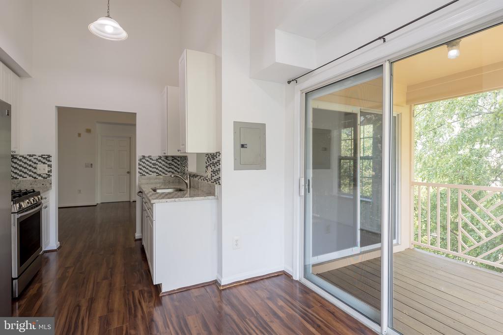 5958 FOUNDERS HILL DRIVE 301