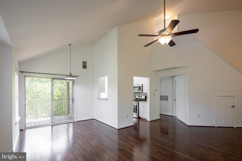 5958 FOUNDERS HILL DRIVE 301