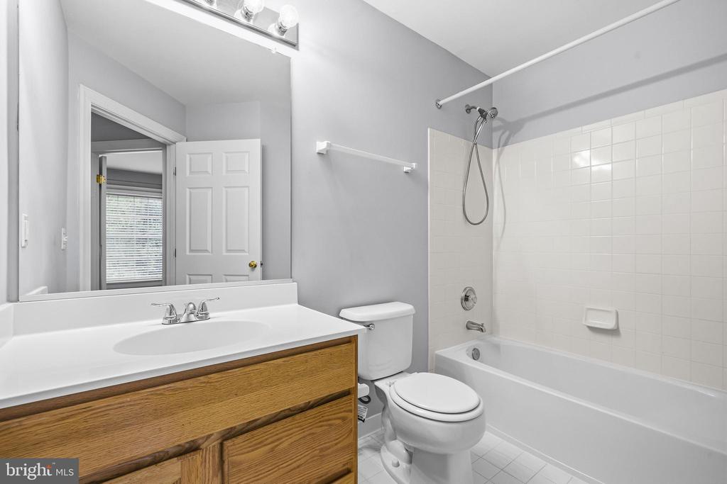 4323 THOMAS BRIGADE LANE