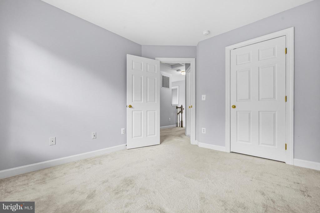 4323 THOMAS BRIGADE LANE