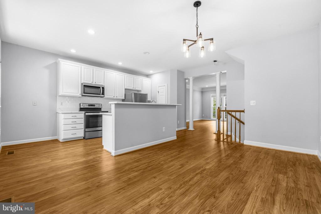 4323 THOMAS BRIGADE LANE