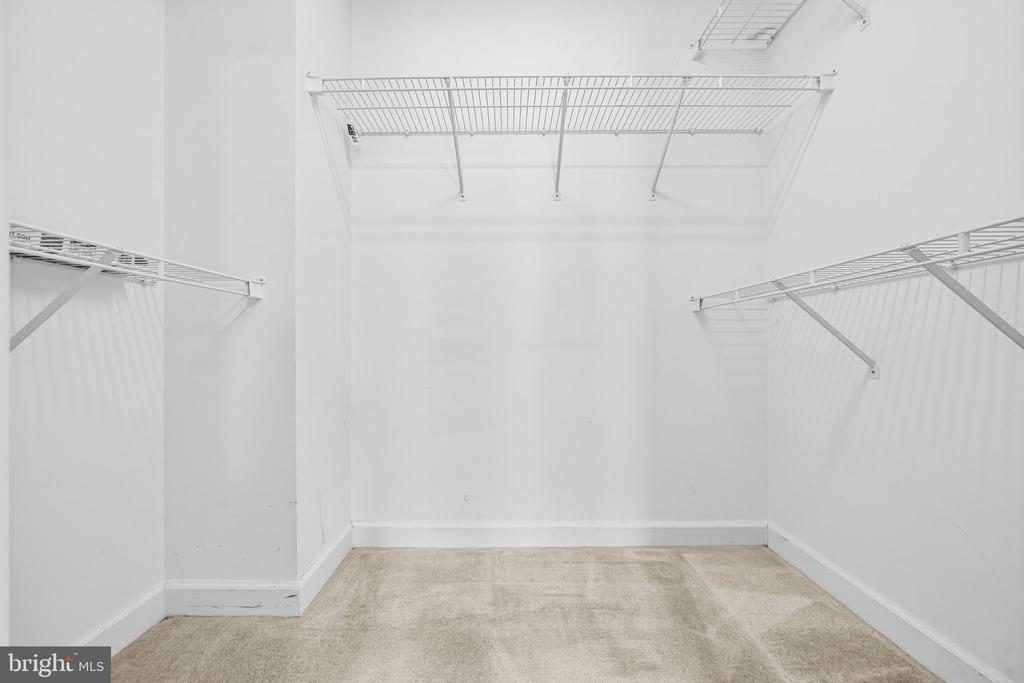 4323 THOMAS BRIGADE LANE