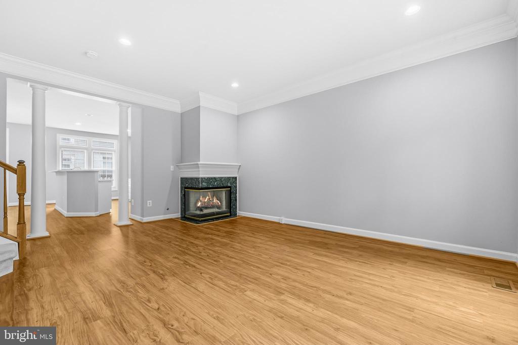 4323 THOMAS BRIGADE LANE