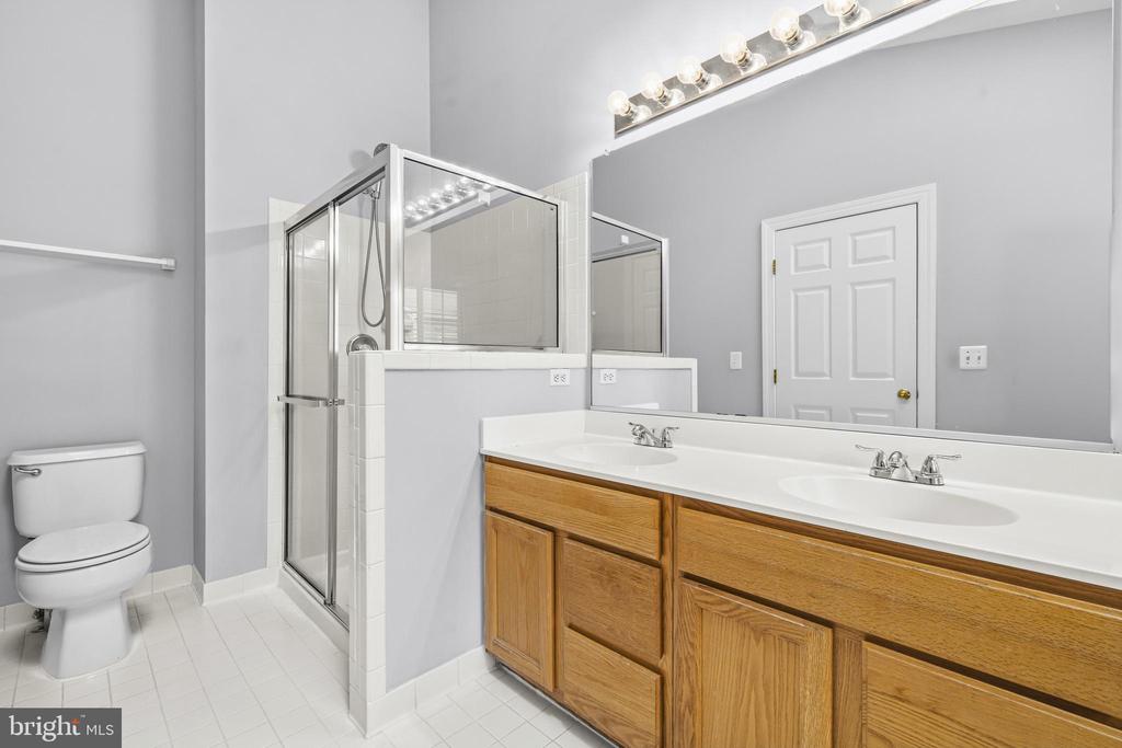 4323 THOMAS BRIGADE LANE