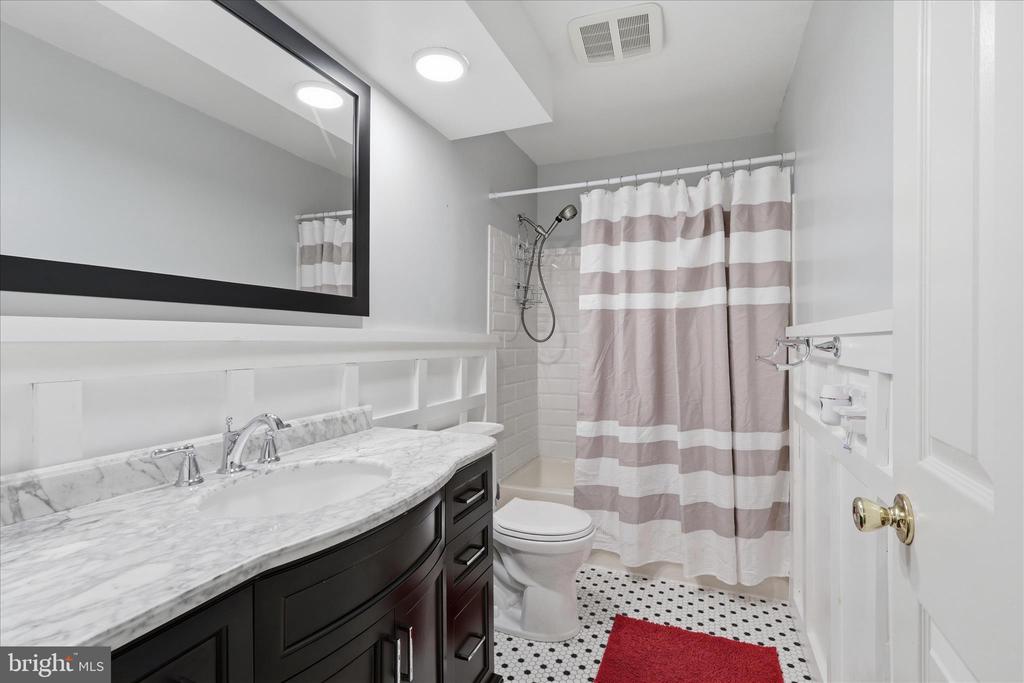 1498 POWELLS TAVERN PLACE