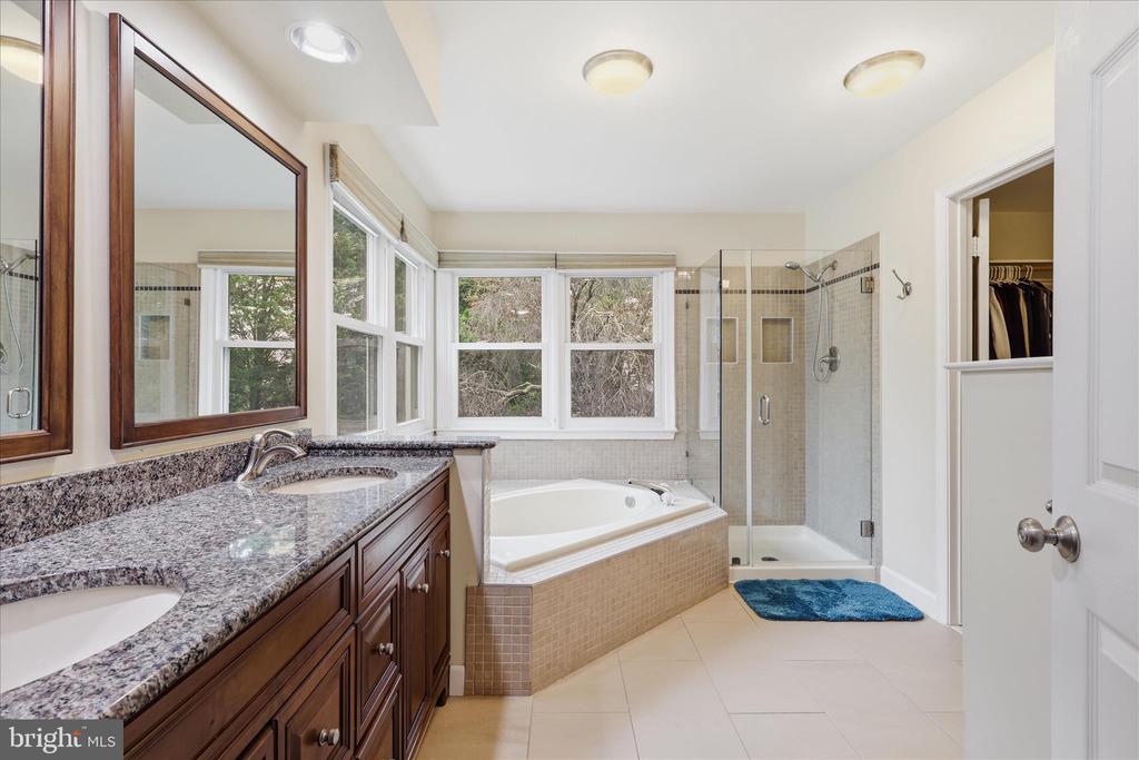 1498 POWELLS TAVERN PLACE