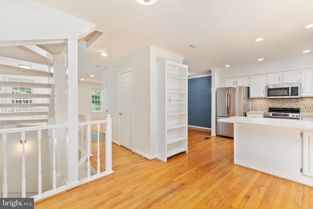 11980 SENTINEL POINT COURT