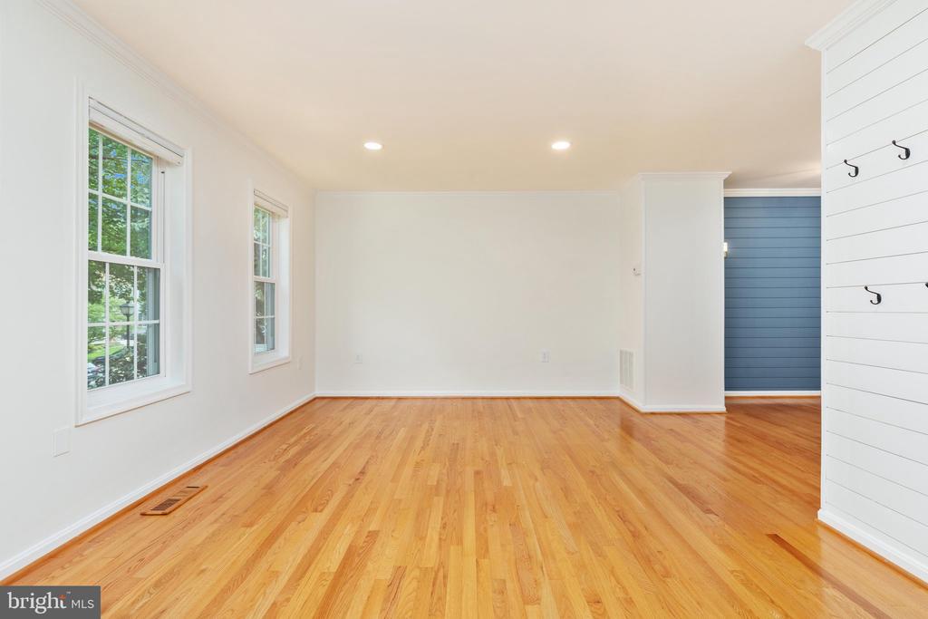 11980 SENTINEL POINT COURT