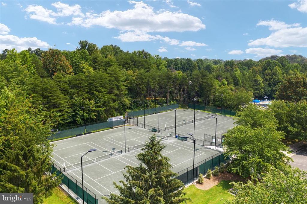 11980 SENTINEL POINT COURT