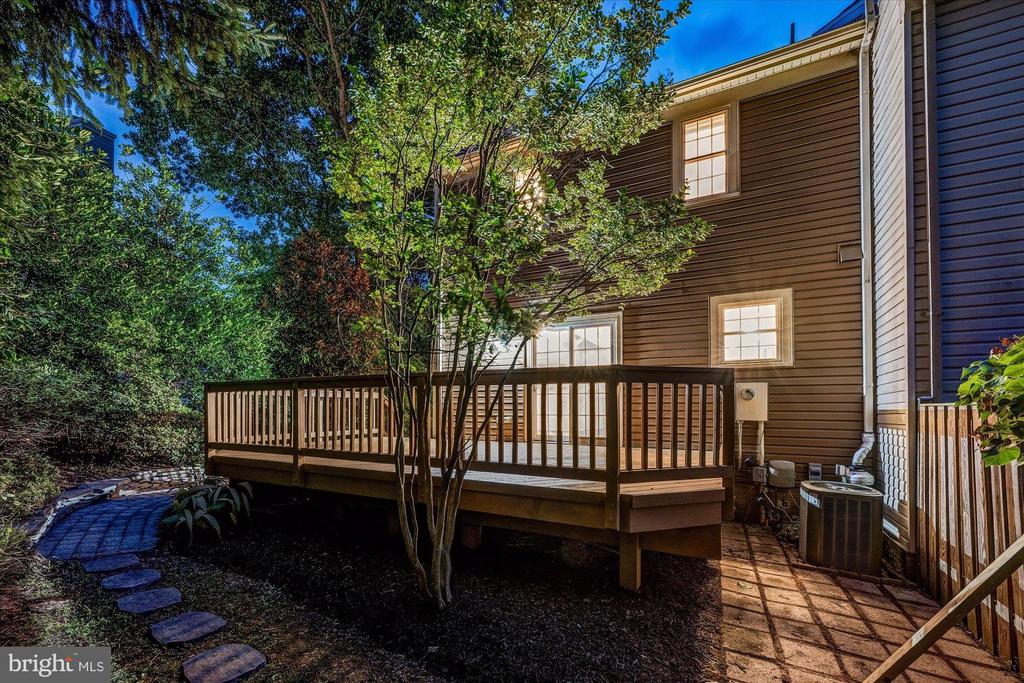 11980 SENTINEL POINT COURT
