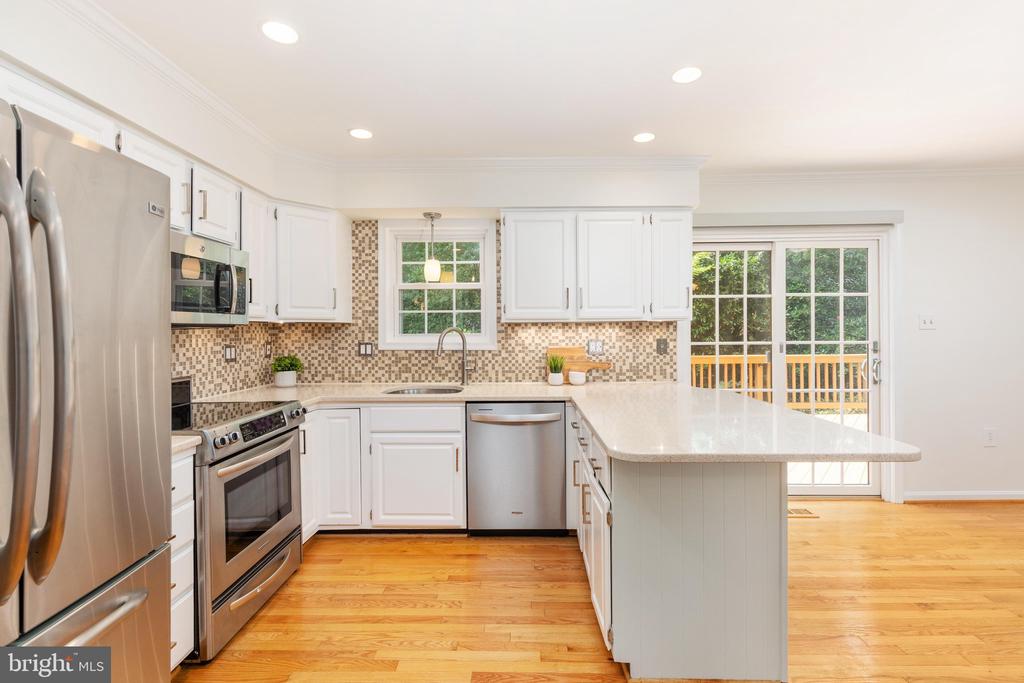 11980 SENTINEL POINT COURT