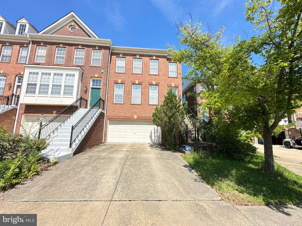 5609 FAIRCLOTH COURT