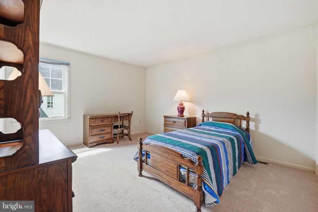 4308 WARNER LANE