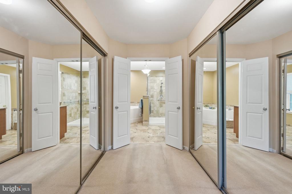 4308 WARNER LANE