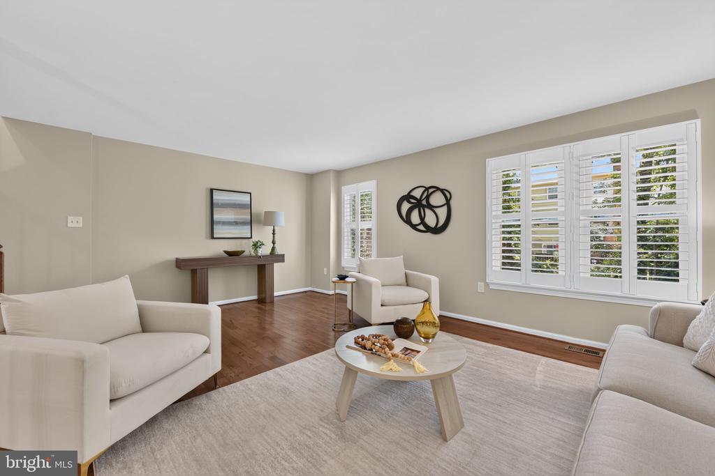 9696 POINDEXTER COURT